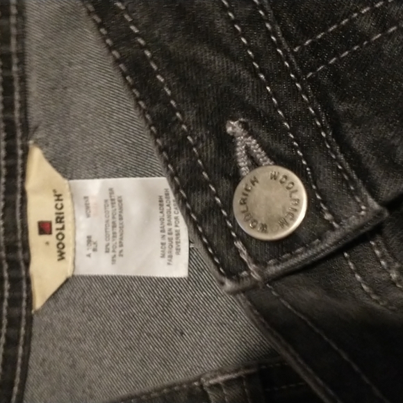 Woolrich women's size 8 cotton/spandex black jeans - Picture 2 of 8